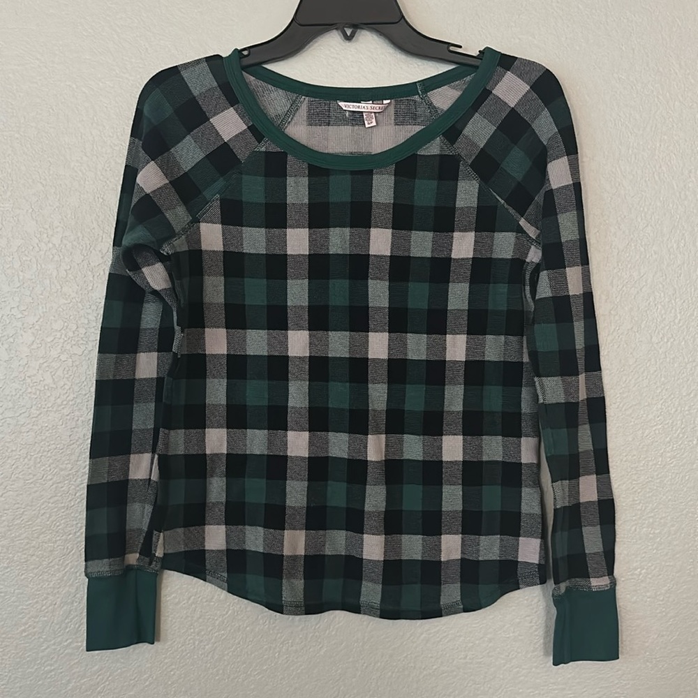 Victoria’s Secret Plaid Henley Small Green Black